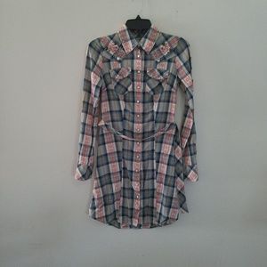 GUESS COLLARED LONG SLEEVE  TOP